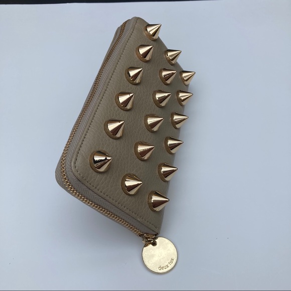 Leather studded wallet clutch - Picture 5 of 8